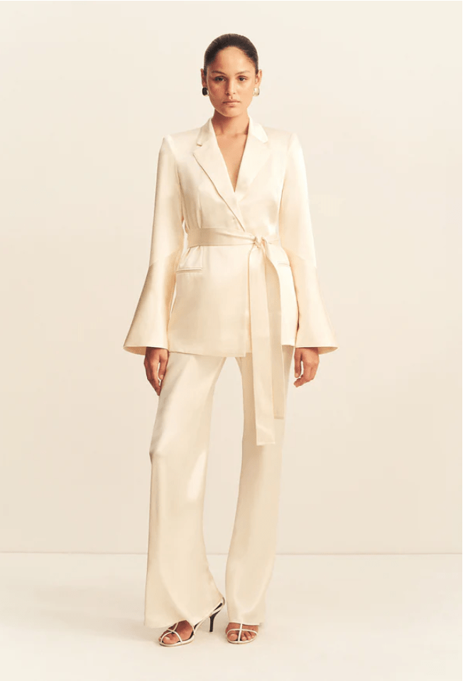 Satin Flared Kimono Blazer | Creme - MATTHÉ - blazer