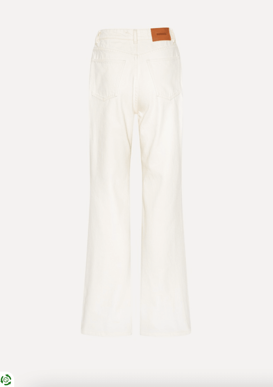 Flared High Waisted Jeans | Summer White - MATTHÉ - jeans