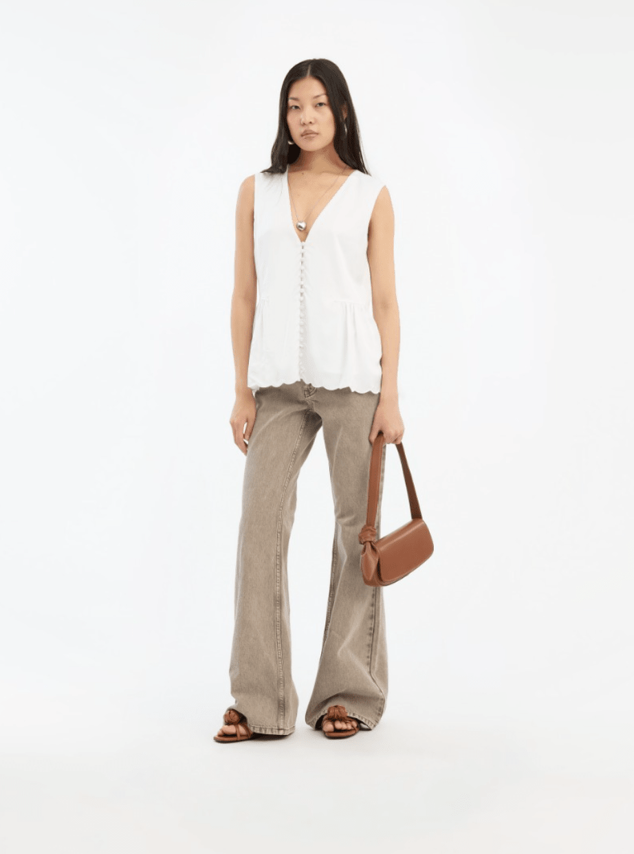 Flared High Waisted Jeans | Taupe - MATTHÉ - jeans