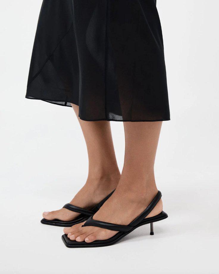 Slingback Thong Heel in Black | Chic and Comfortable High Heels - MATTHÉ - shoes