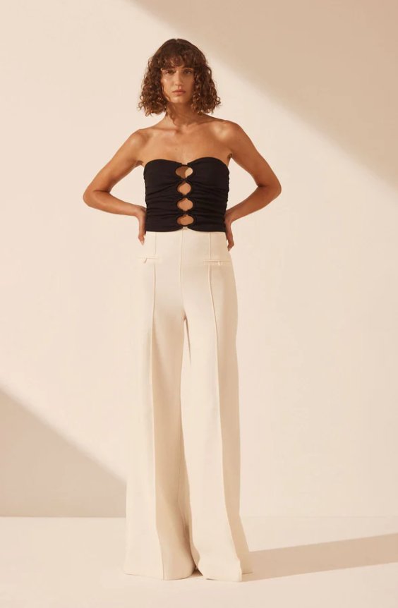 Yvette Tube Top | Sleek and Versatile Strapless Top for Any Occasion - MATTHÉ - Top